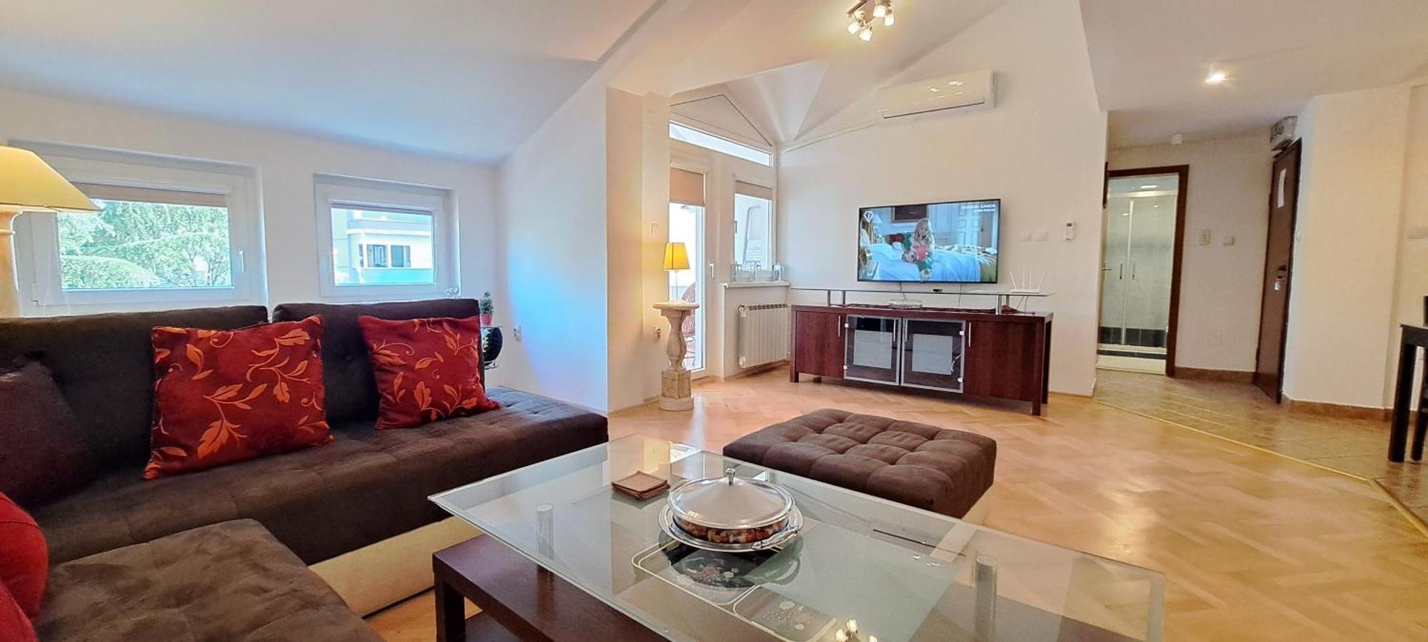 Central Skopje Duplex Apartment Экстерьер фото